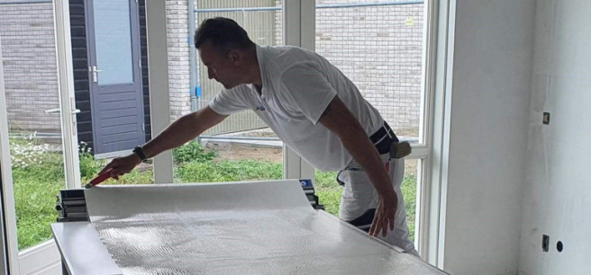 Renovlies Behang vanaf € 6,50 p/m2 >> Saus klaar € 8,50 p/m2 >> Compleet Afgewerkt € 13,50 p/m